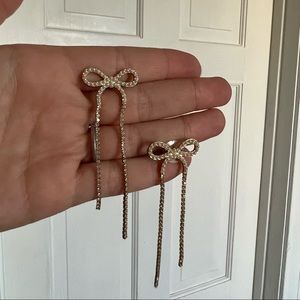 Untamed Petals bow earrings